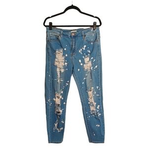 FOREVER 21+ Bleach Splatter Print Distressed Skinny Medium Blue Jeans 14